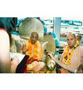 Prabhupada Press Conference at Philadelphia Airport before Rathayatra Festival