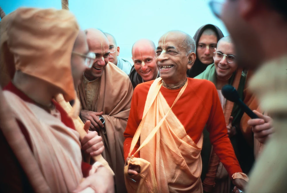 Prabhupada Laughing With Disciples on Morning Walk