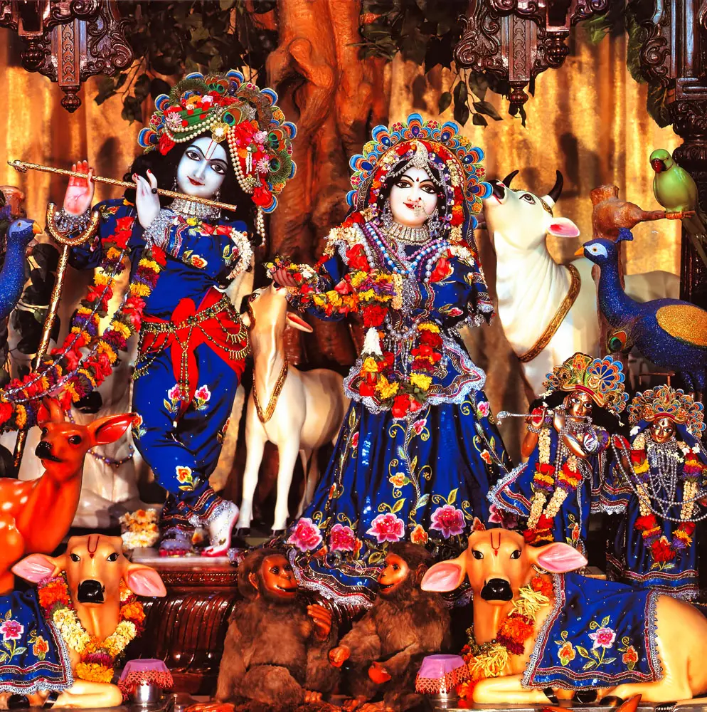 Sri Sri Radha Gopinatha - Chowpati, Mumbai, India