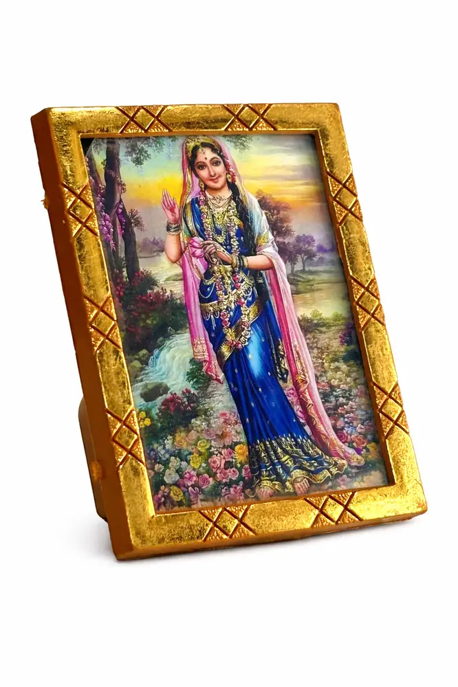 Sri Radha Rani Altar Stand